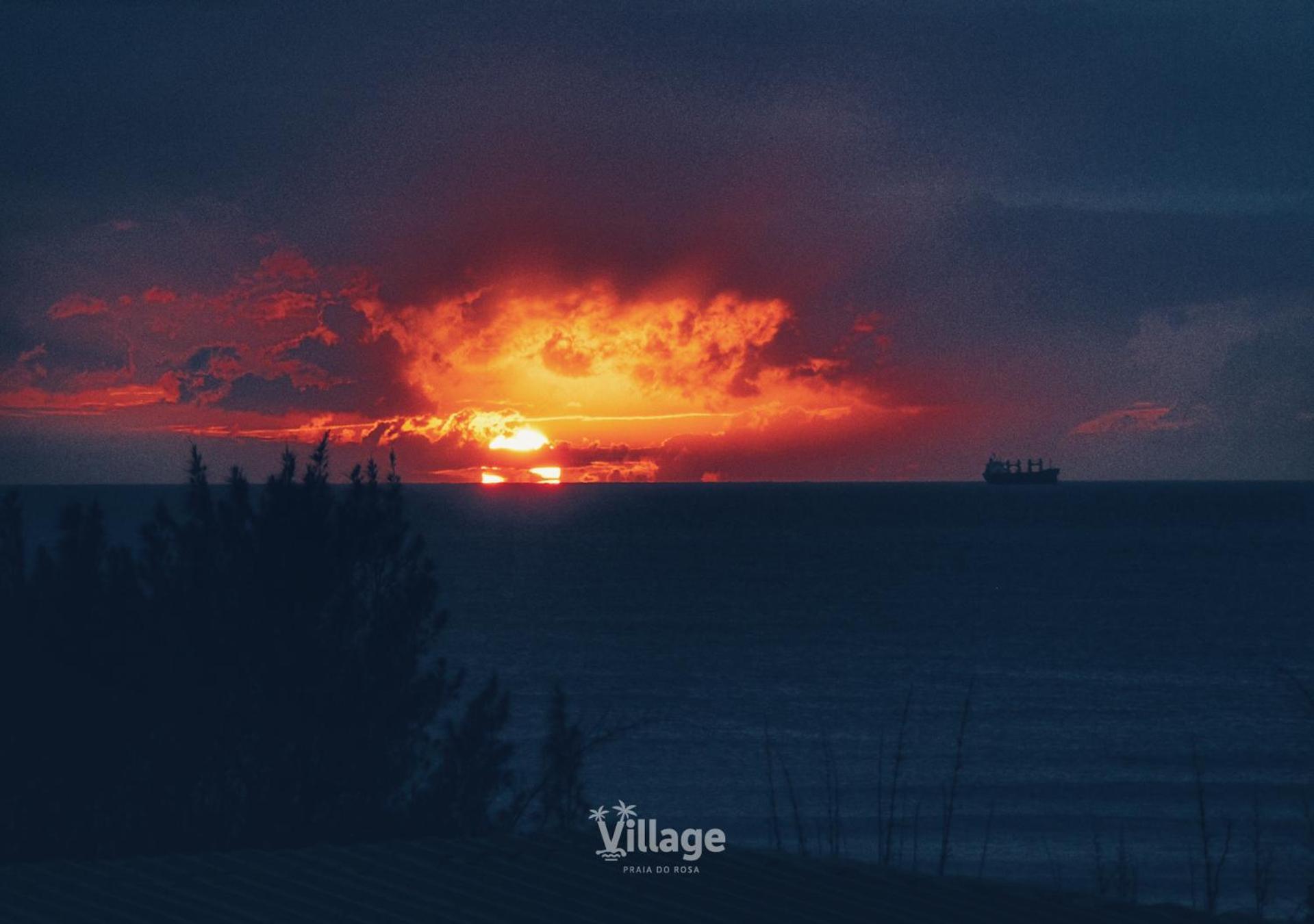Village 普腊亚罗萨 外观 照片